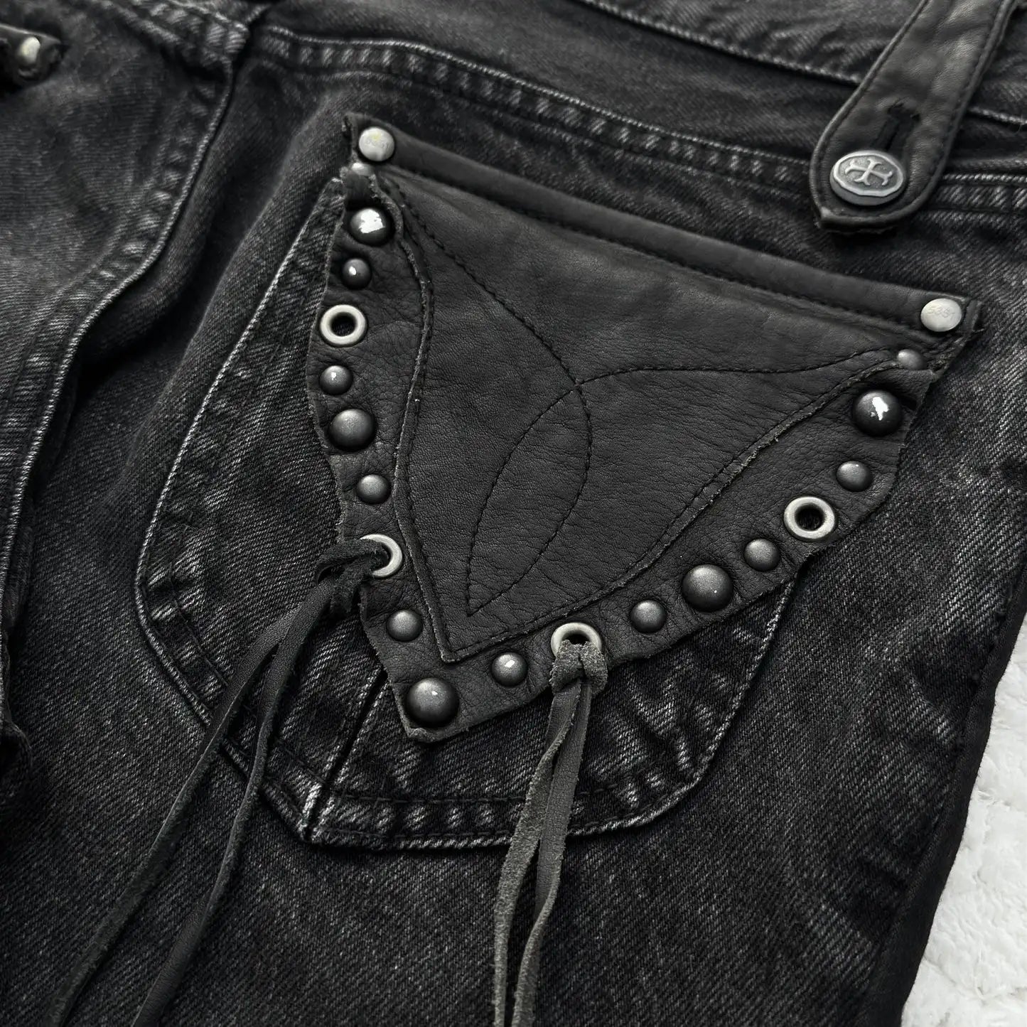 Czarne Flared Jeans Y2K